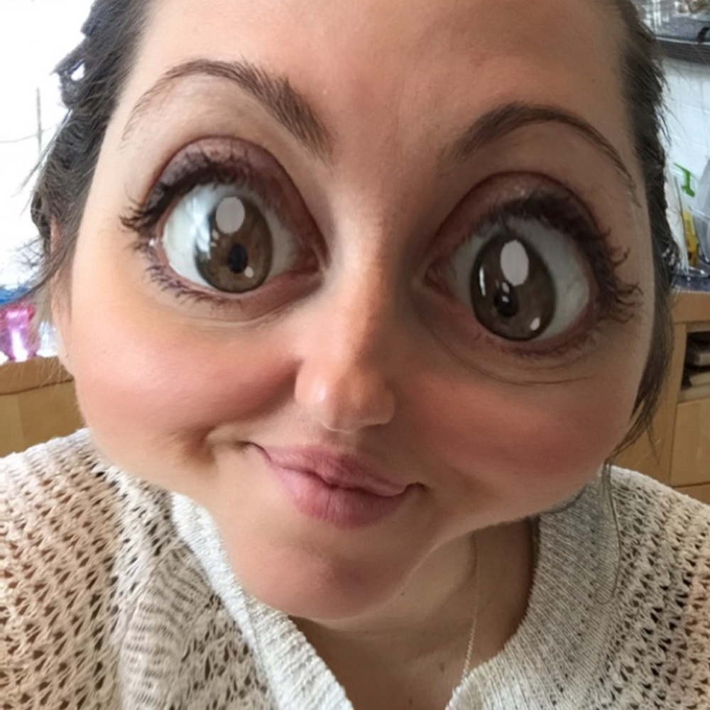 Meet your Posher, Liz